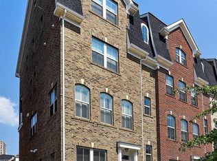 518 Crown Park Ave, Gaithersburg, MD 20878