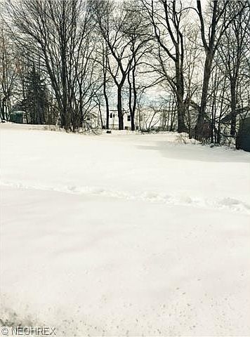 1st image of 818 Mallison Ave