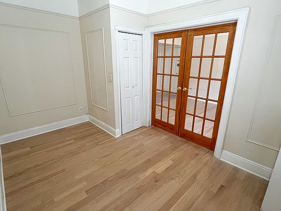 4th image of 31-44 35th St #2