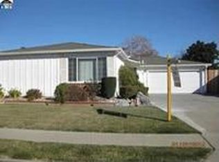 6714 Flanders Dr, Newark, CA 94560
