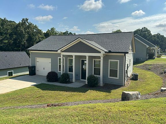 2nd image of 18 Julious Dr