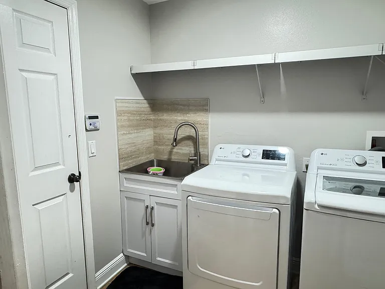 15336 Firelight Dr — Photo 4