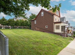 262 Dunseith St, Pittsburgh, PA 15213