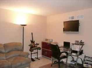 2451 Franklin Dr, East Petersburg, PA 17520