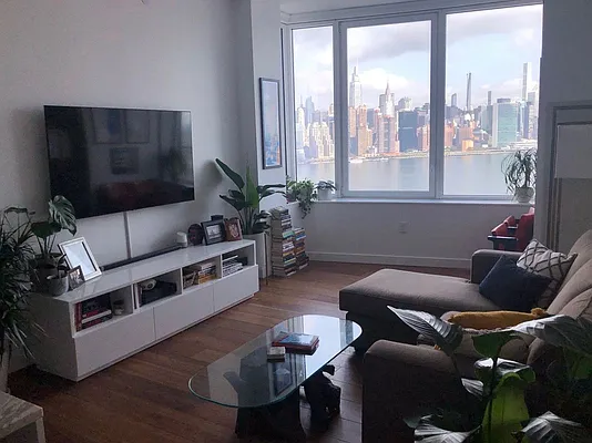 Rented by Owner | media 28