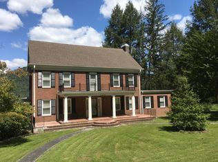 122 Ridgewood Cir, Pineville, KY 40977