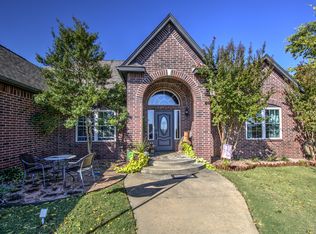 2701 Forest Ridge Pkwy, Claremore, OK 74017