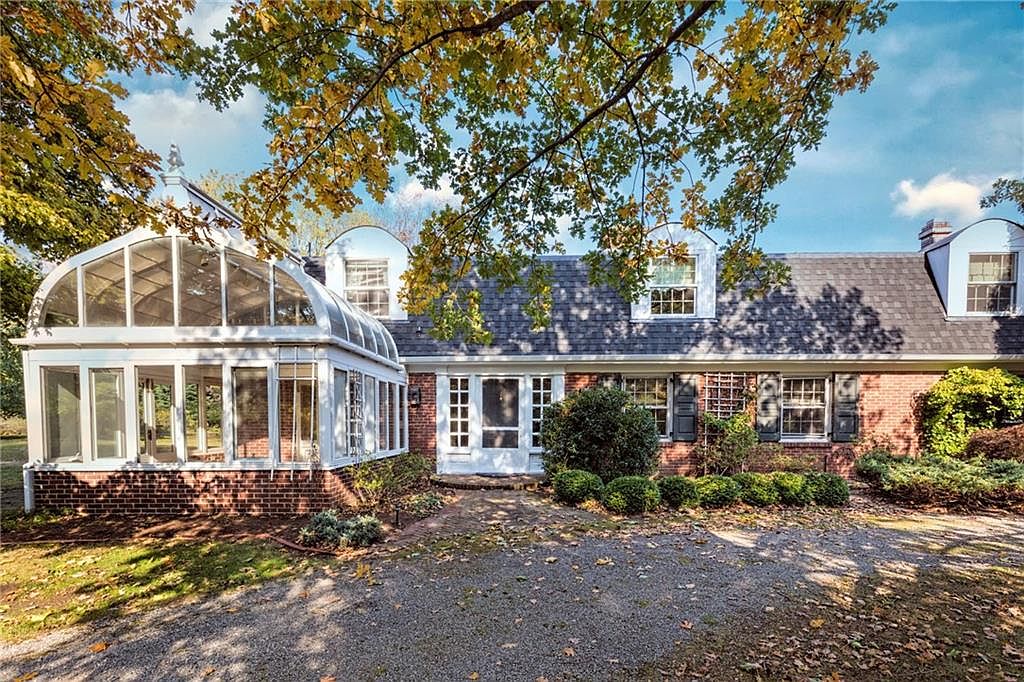 502 Wilkins Rd Erie Pa 16505 Zillow