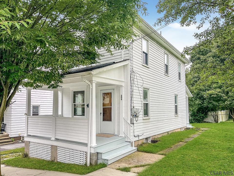 1st image of 209 S Julian St