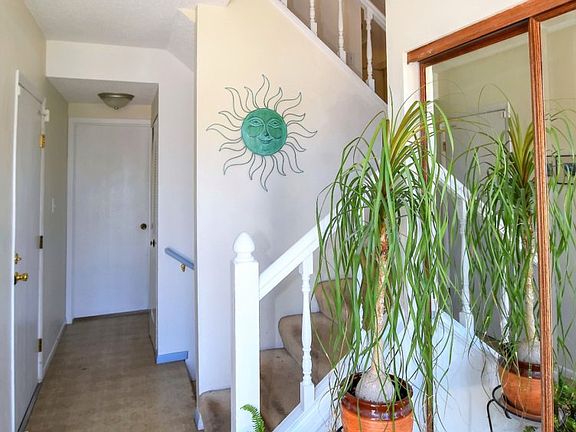 Entry w/ access to garage and laundry room.