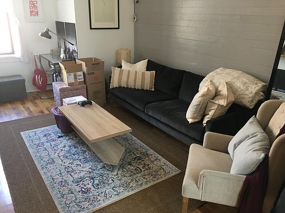 3rd image of 1844 S Blue Island Ave APT 3R