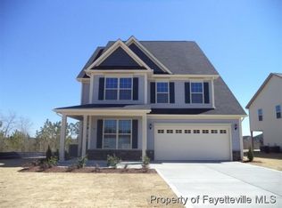 514 Regimental Dr, Cameron, NC 28326