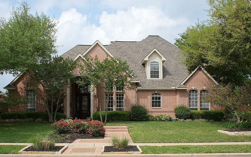 1st image of 2600 N Whitehaven Dr