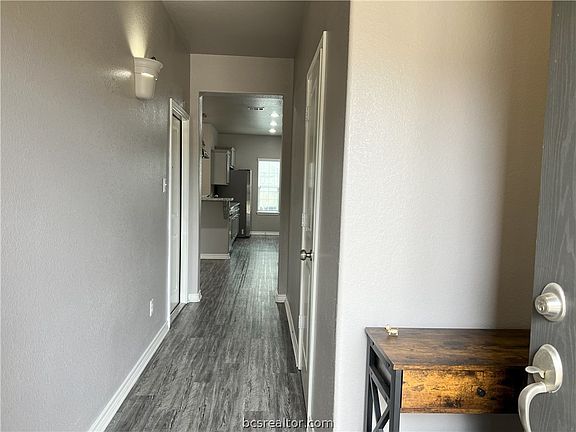 2nd image of 315 Sageway Ct