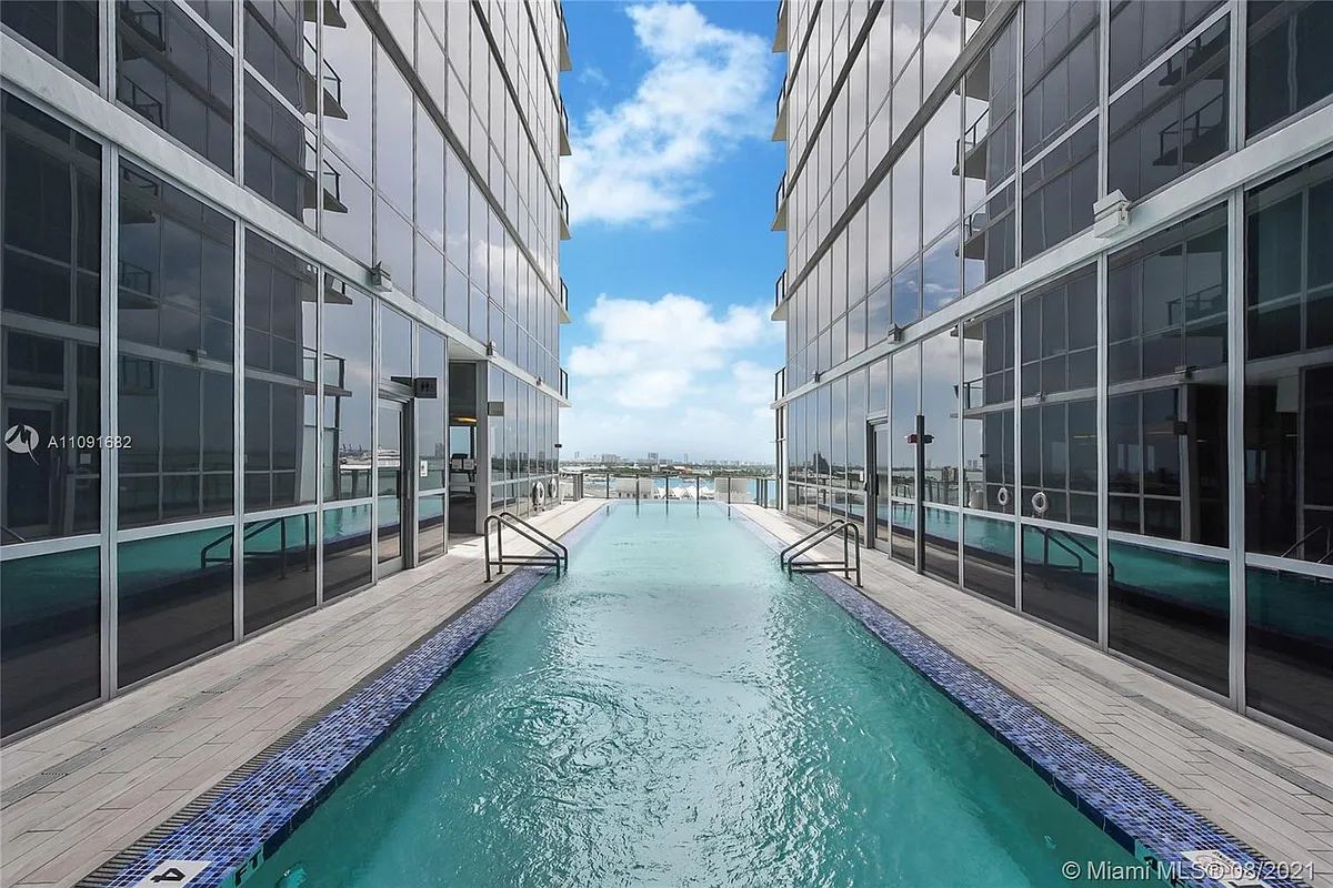 Building Photo - 1100 Biscayne Blvd #1