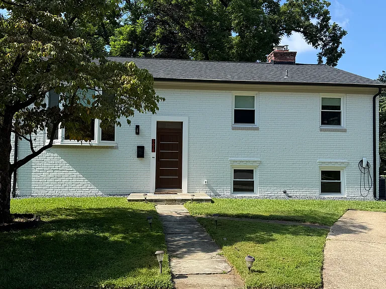 5628 Alta Vista Rd — Photo 1