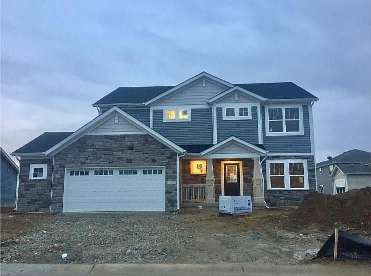 1st image of 1029 Parker Ln