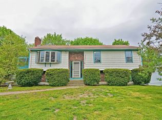 24 Ellen St, North Attleboro, MA 02760