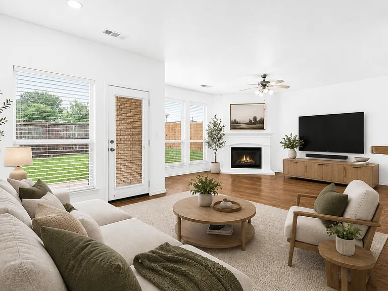 4841 Jodi Dr — Photo 2