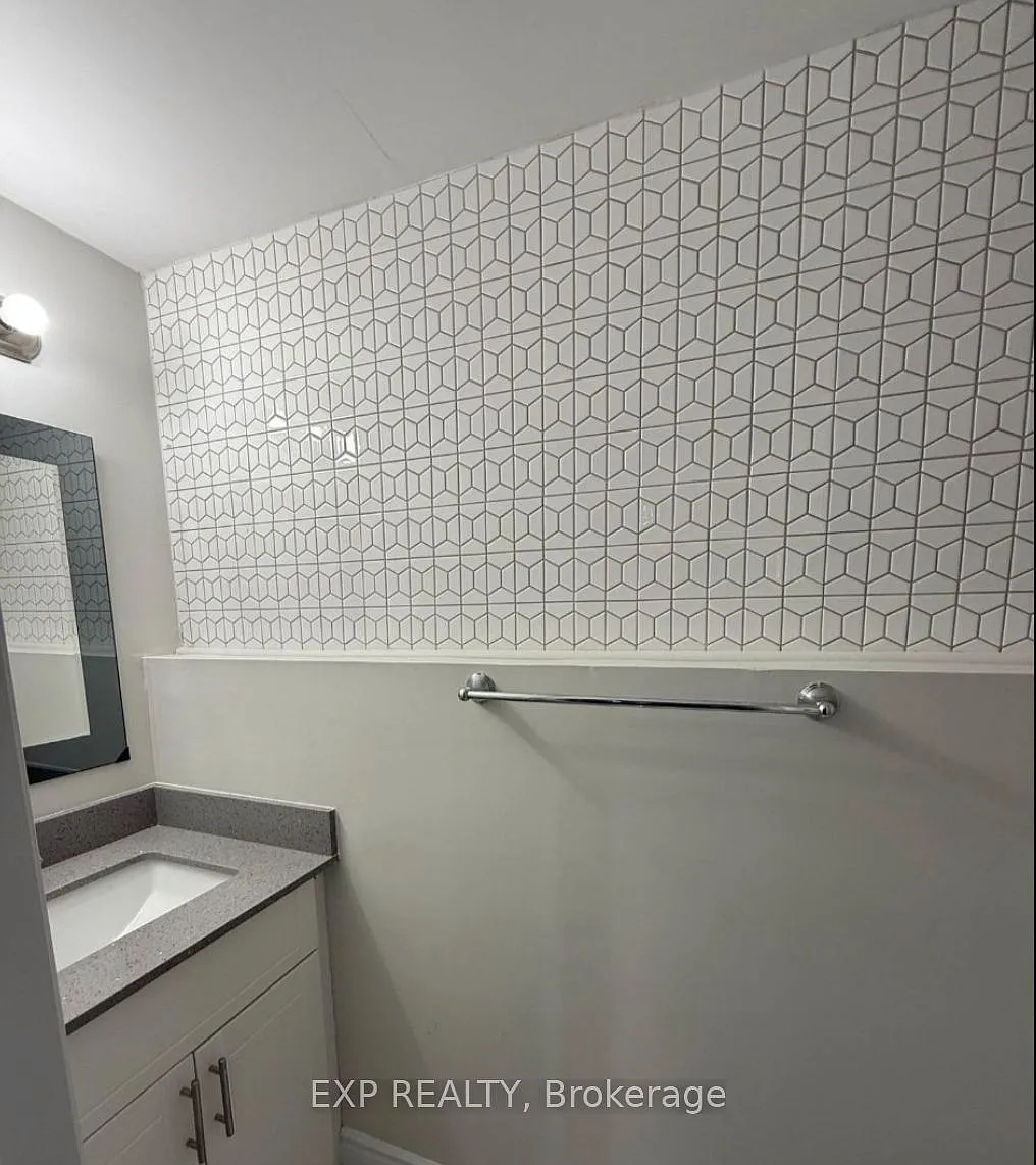 2 bed, $1,600 — Photo 2