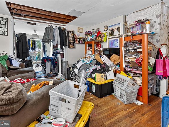 5th image of 832 4th Ave