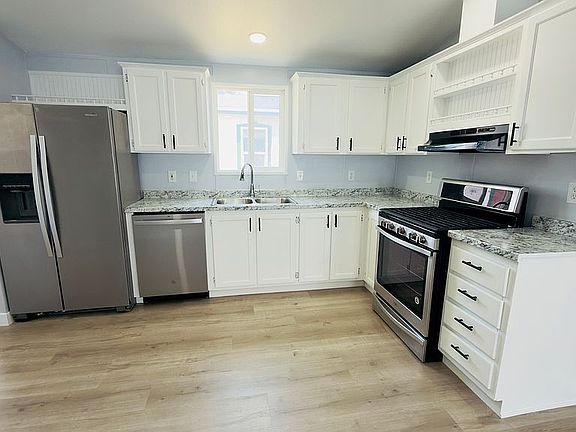 4th image of 3676 S Willow River Rd #17