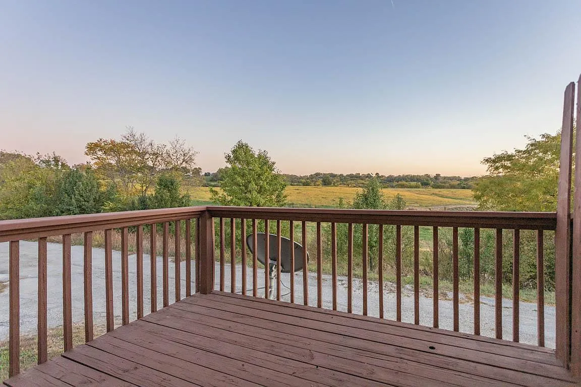 3 bed, 2.5 bath, 850 sqft, $1,500 — Photo 4