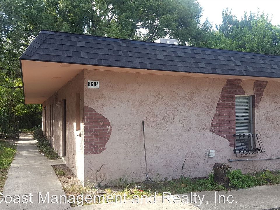 1st image of 8604 N 15th St APT A