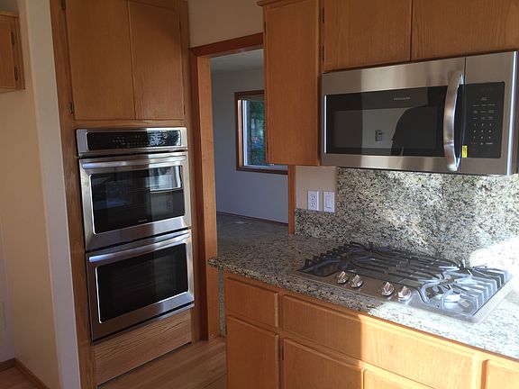 3rd image of 8007 NE 101st Cir