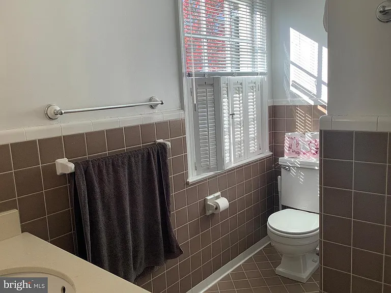 5944 Searl Ter — Photo 30