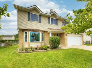 1685 Brookline St, Canton, MI