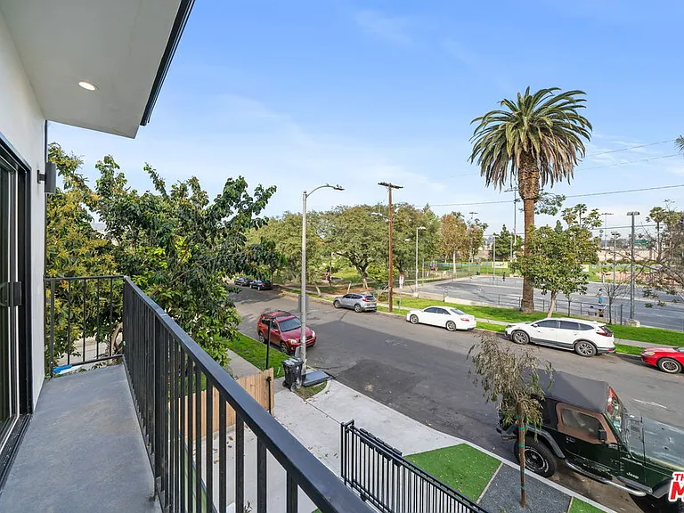 913 N Hobart Blvd #1/4 — Photo 10