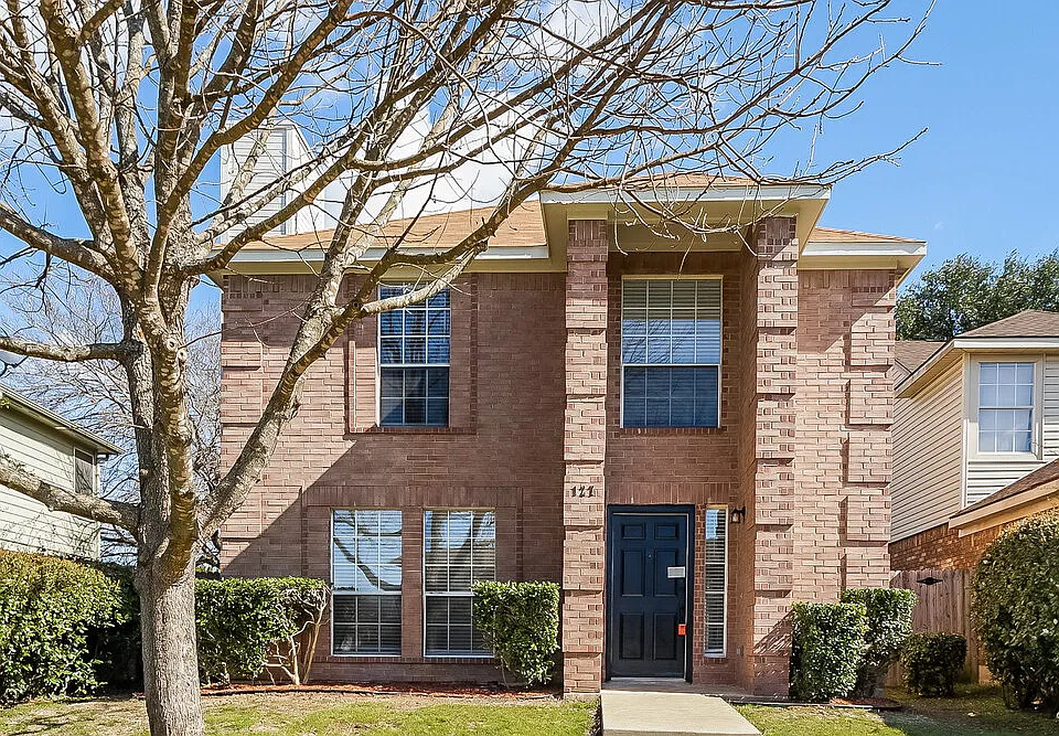 127 Hunter Dr