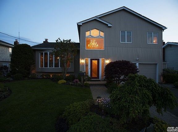 2nd image of 278 Bayview Ave