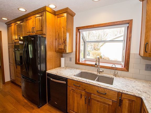 4th image of 51107 County Road 5
