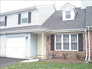 2nd image of 290 Waterlou Ct