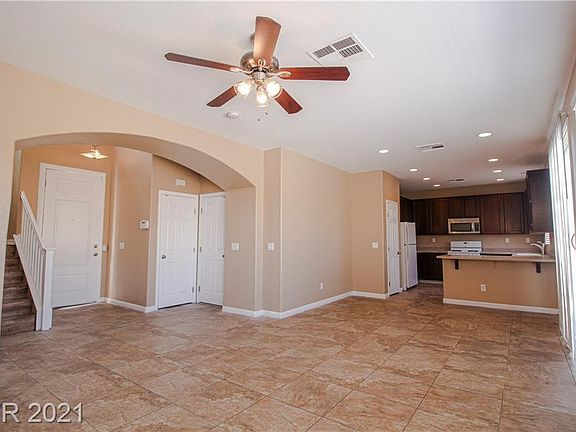 5th image of 5521 Ayers Cliff St
