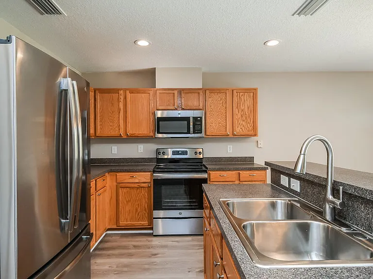 11504 Bonnie Lakes Ct — Photo 6