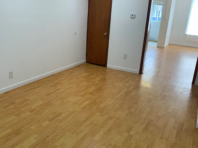 2446 S 5th St — Photo 2