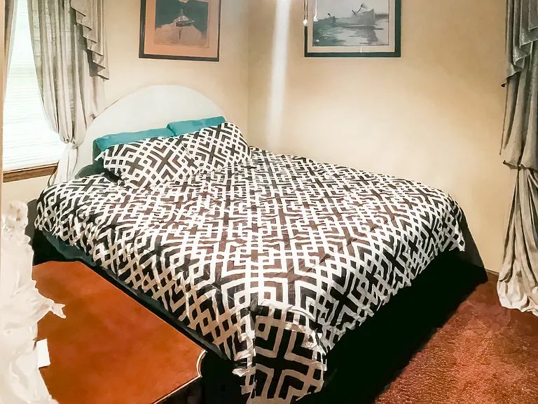 E Kellogg Cir — Photo 1