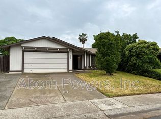 752 Crosswind Dr, Sacramento, CA
