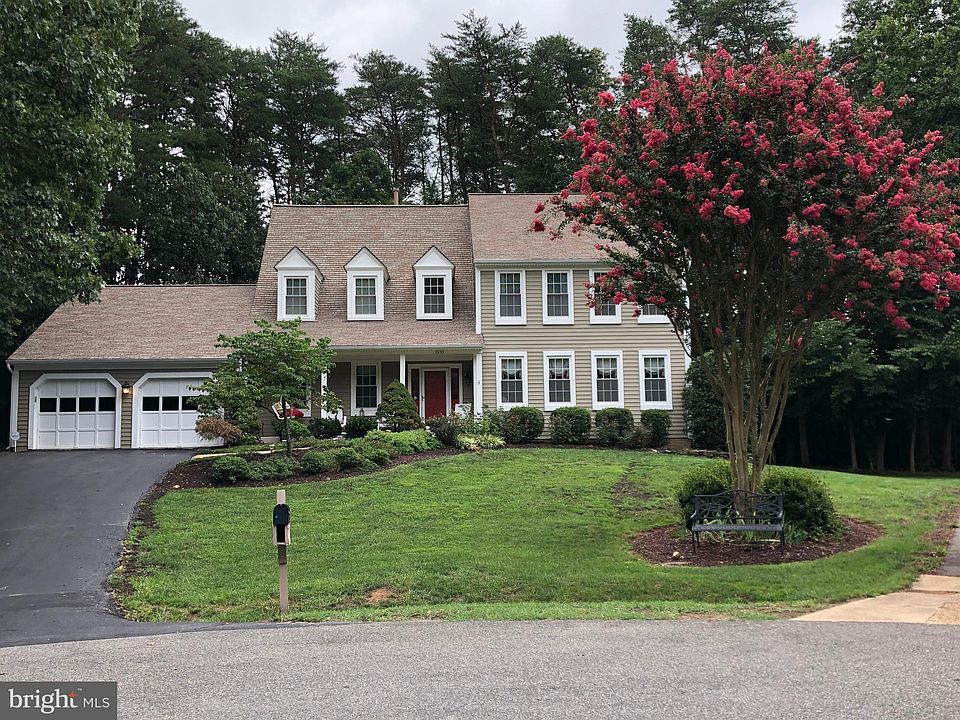 1st image of 7835 S Valley Dr