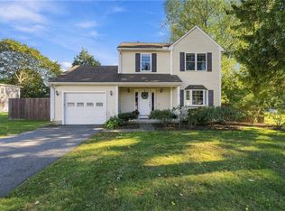 16 Hart Ave, Warwick, RI 02889