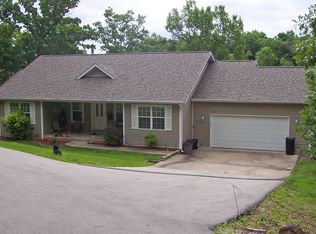 1102 Big Island Dr, Roach, MO 65787