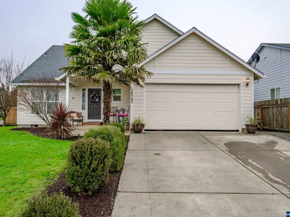 38595 SW Dogwood St, Scio, OR 97374