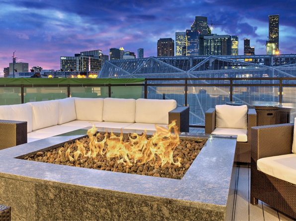 2424 Capitol St #2334