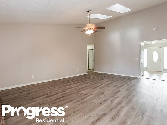 5th image of 8441 Spencers Trace Ct