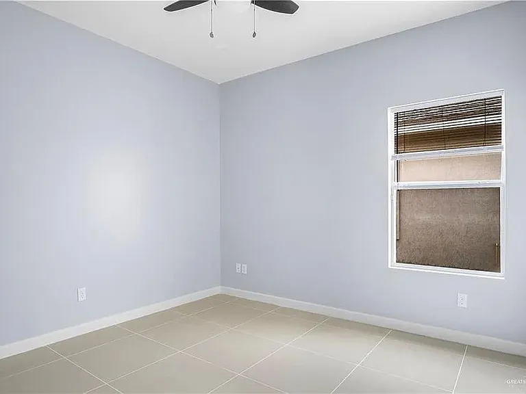 2013 Stardust Ln #1 — Photo 3