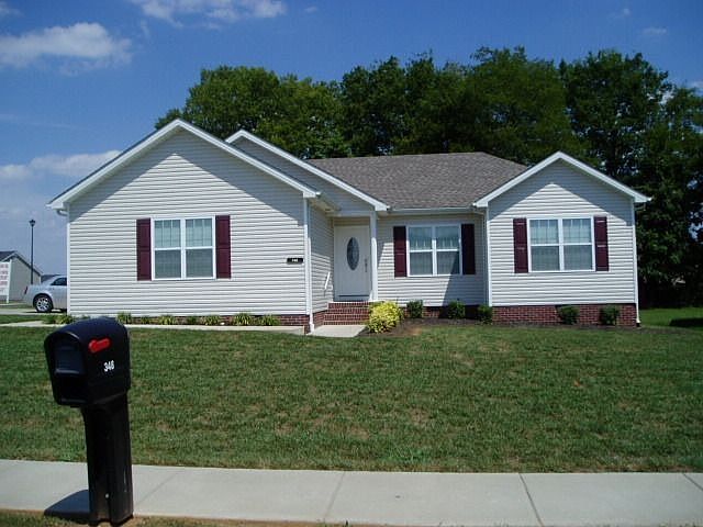 1st image of 348 Stone Hollow Ln