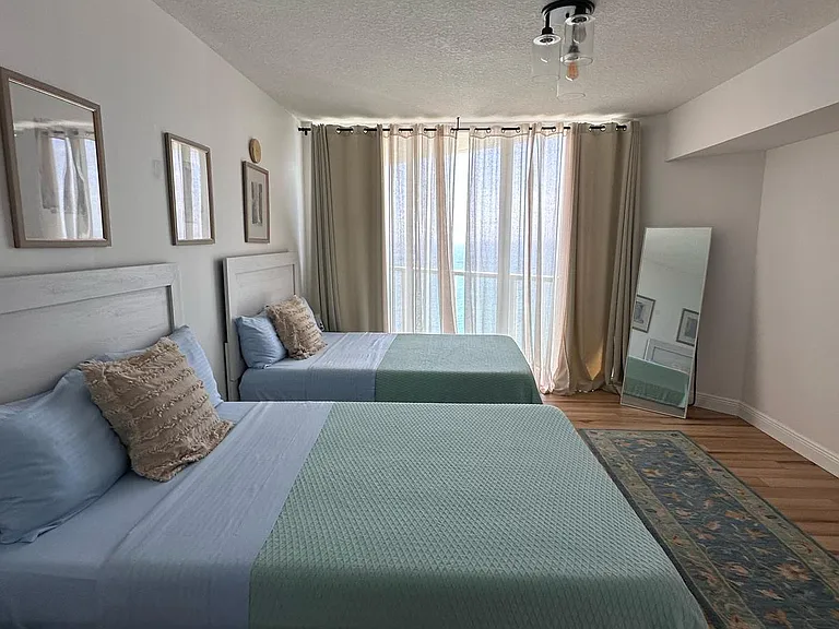 16699 Collins Ave #3709 — Photo 7